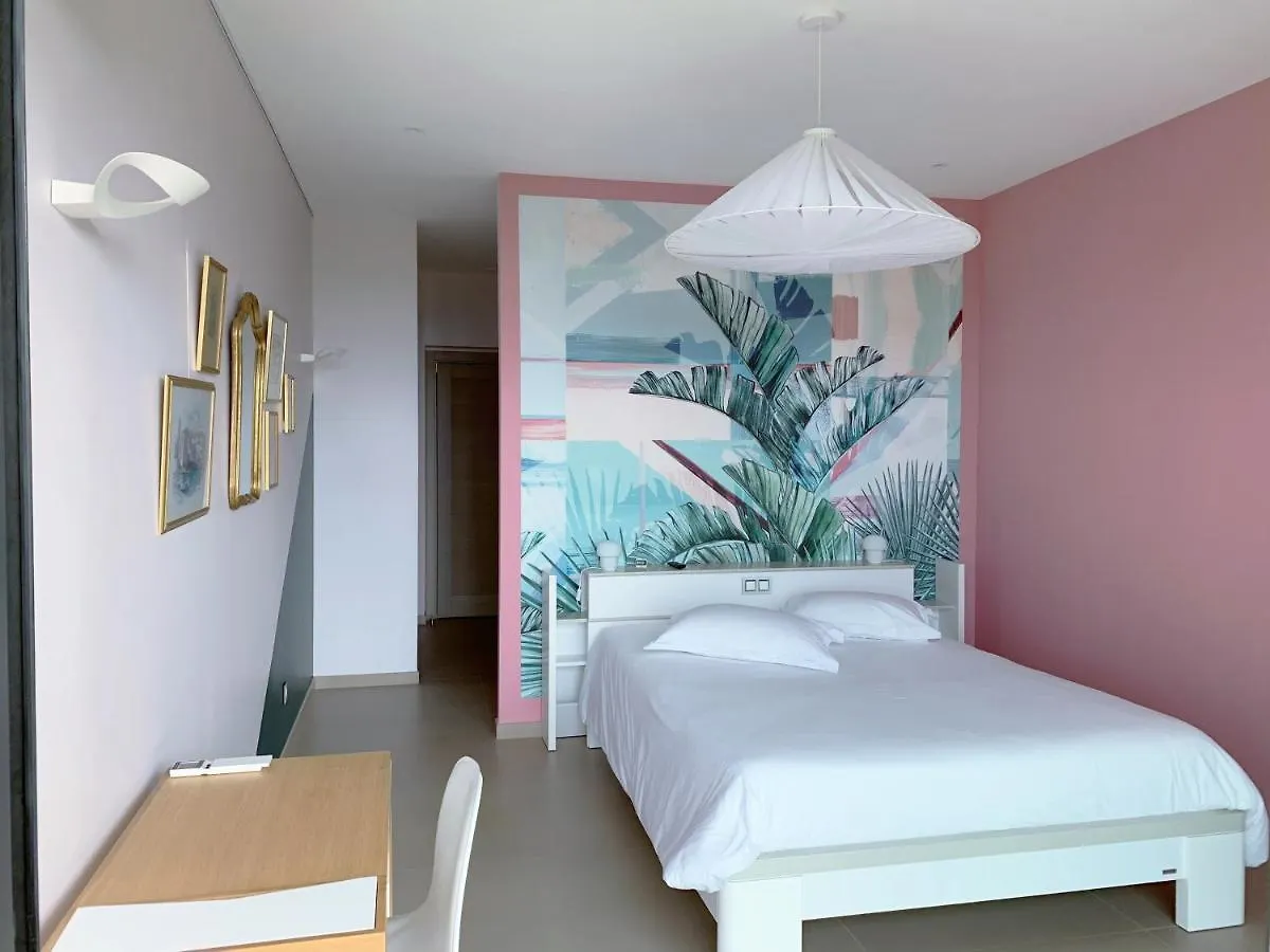 Appartement Regard-Sur-Mer 165M2 4Ch Vue Mer Piscine Carqueiranne